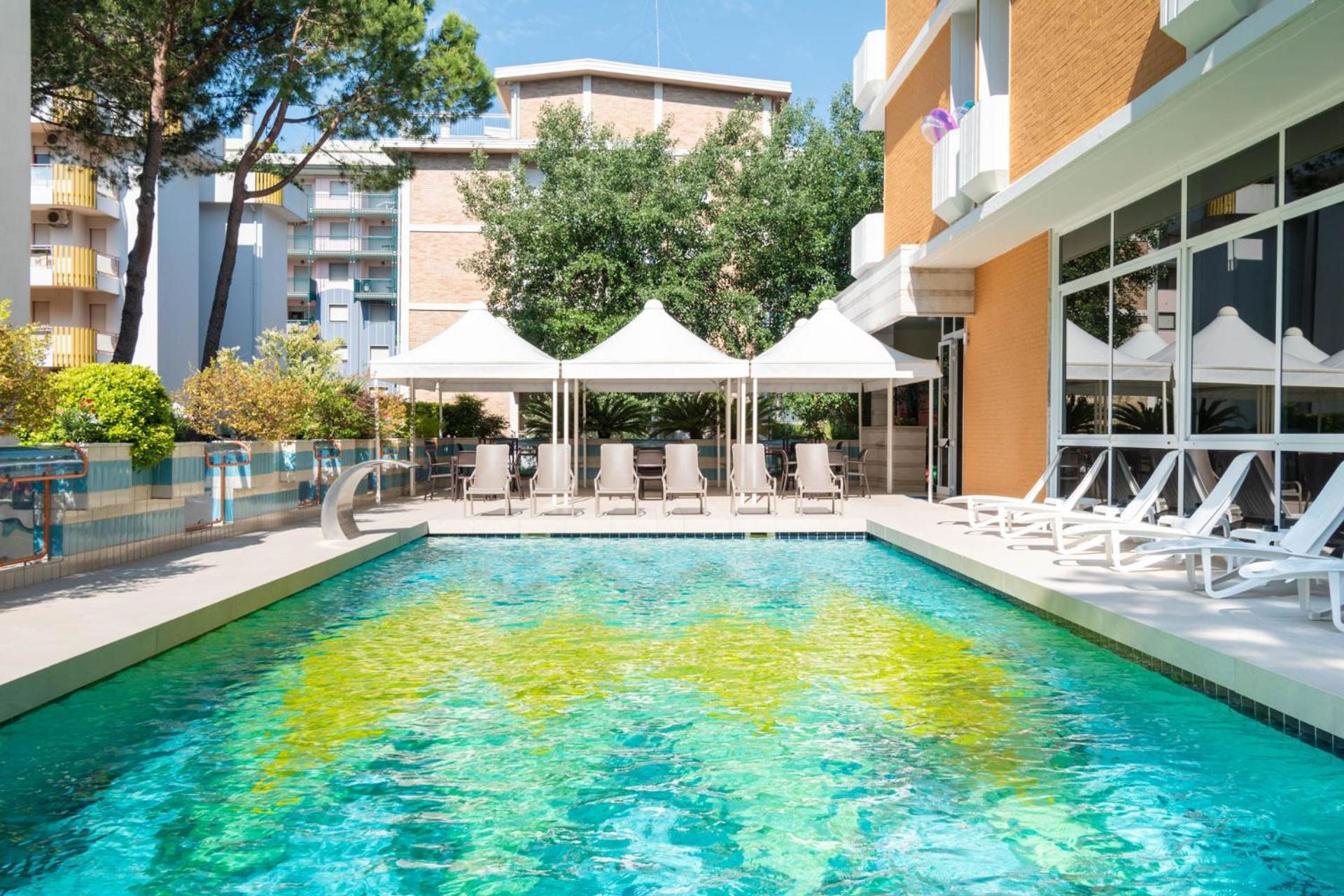 Continental B&B City Hotel Bibione Exterior foto
